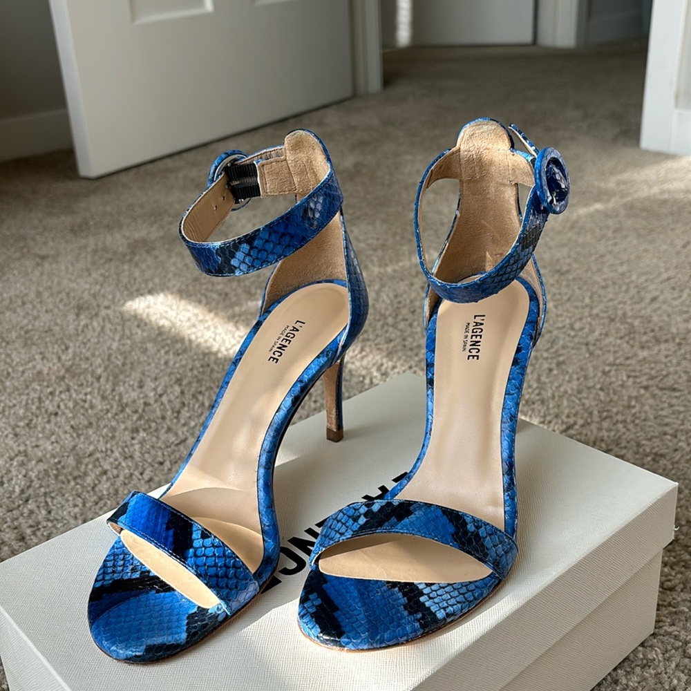 L’agence Giselle Leather sandals